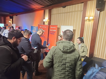 1000118504